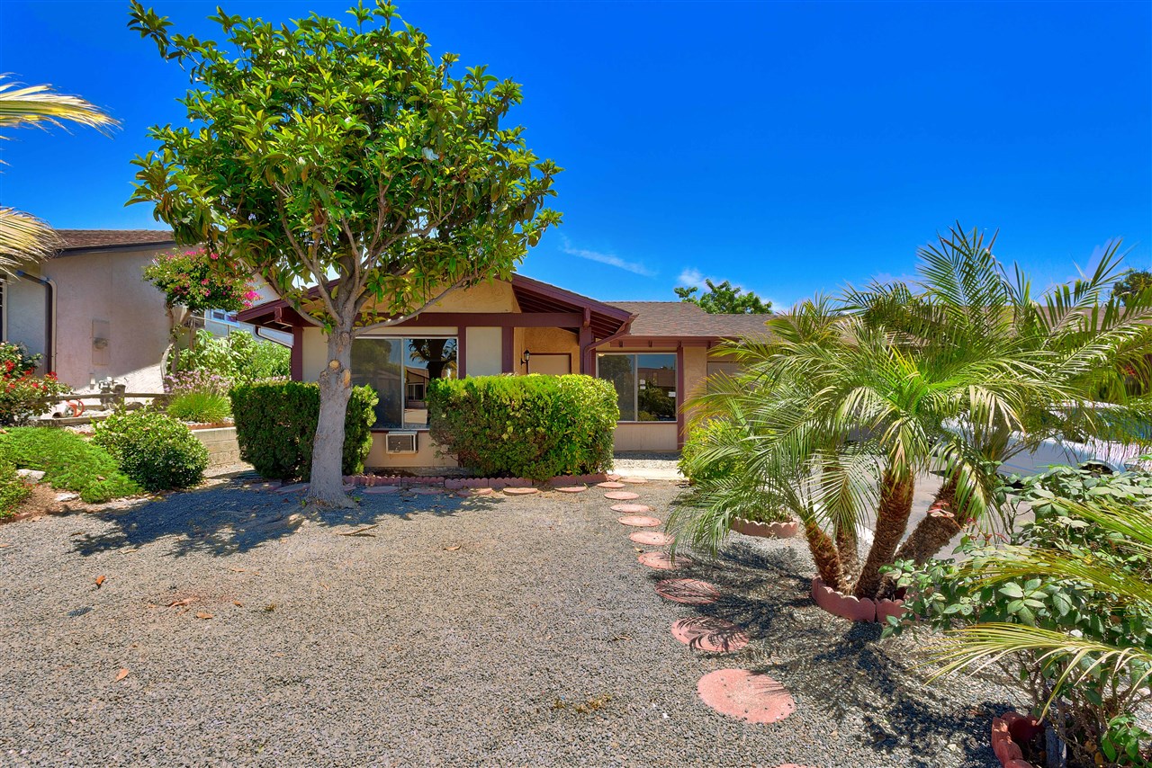 1458 Panorama Ridge Road Oceanside, CA 92056 - Photo 23 of 25