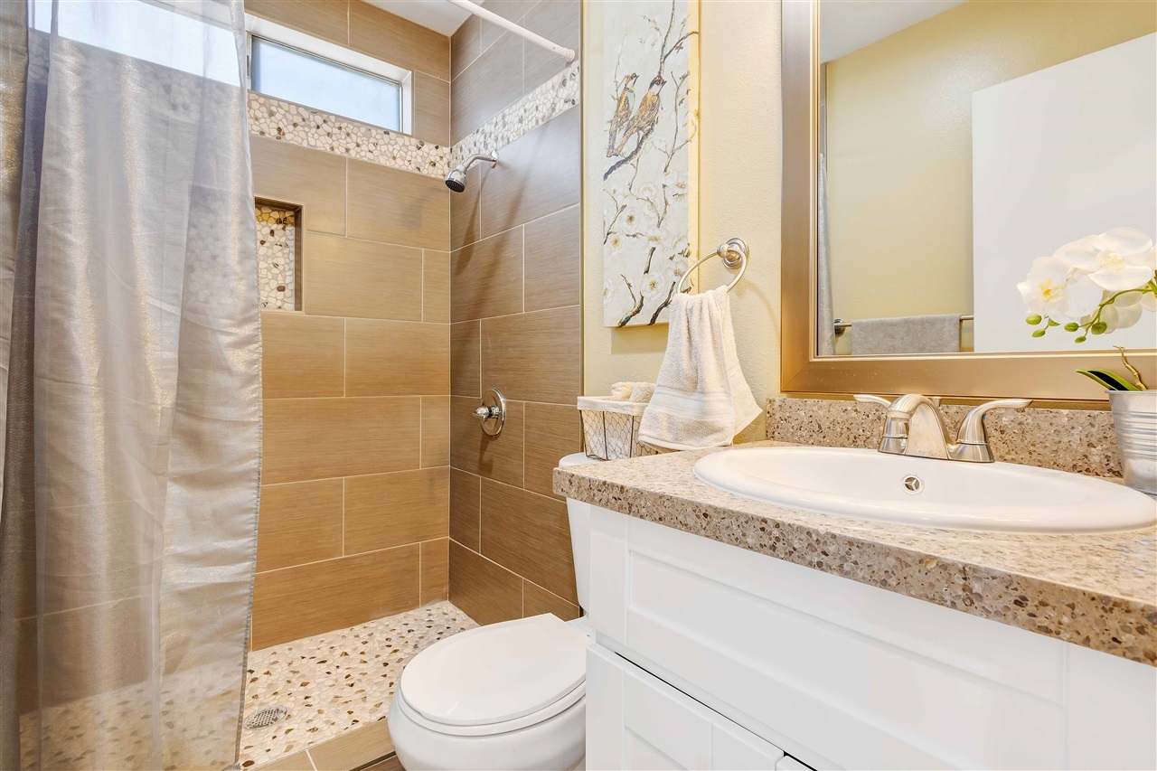 1458 Panorama Ridge Road Oceanside, CA 92056 - Photo 5 of 25