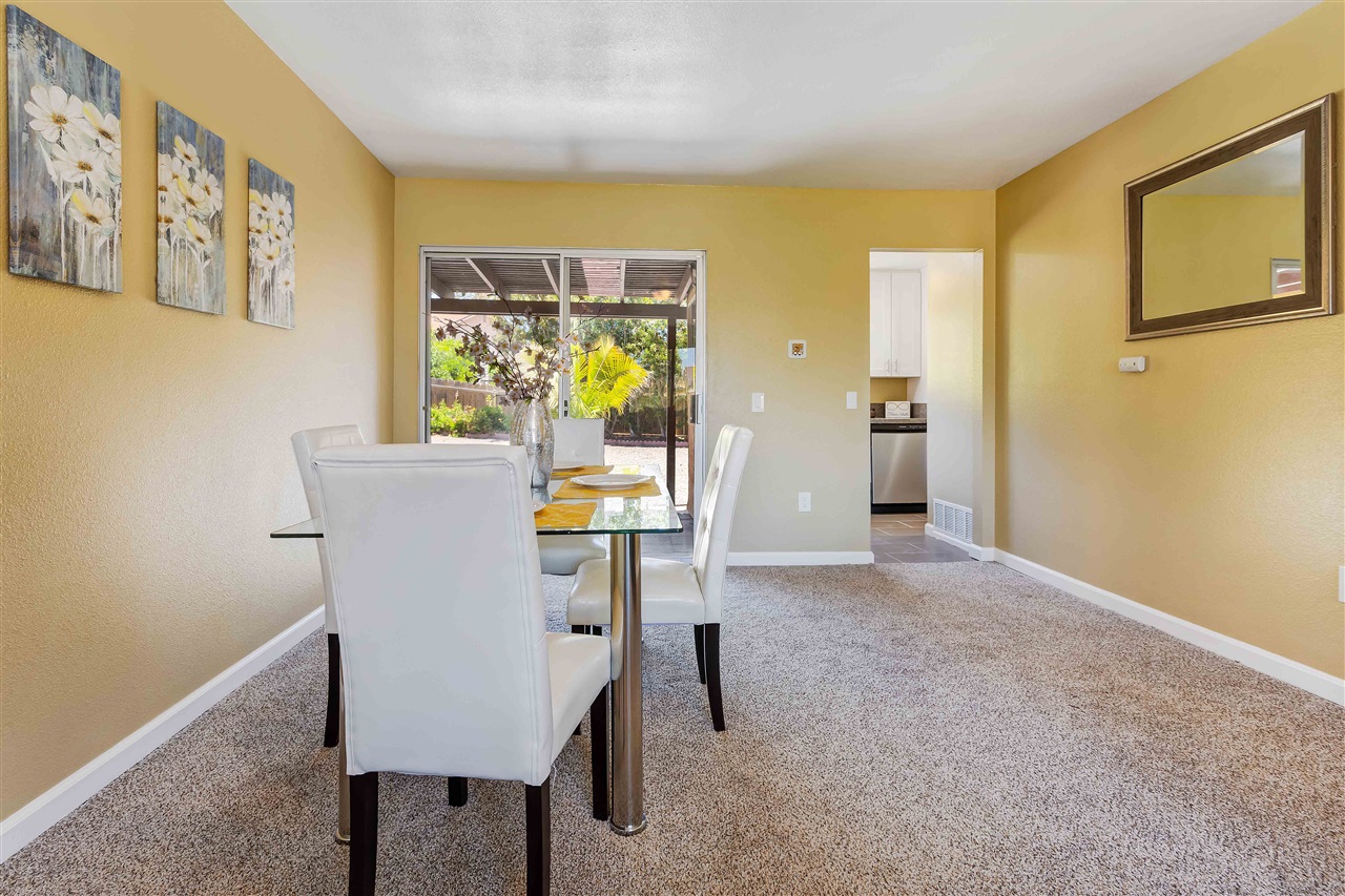 1458 Panorama Ridge Road Oceanside, CA 92056 - Photo 8 of 25