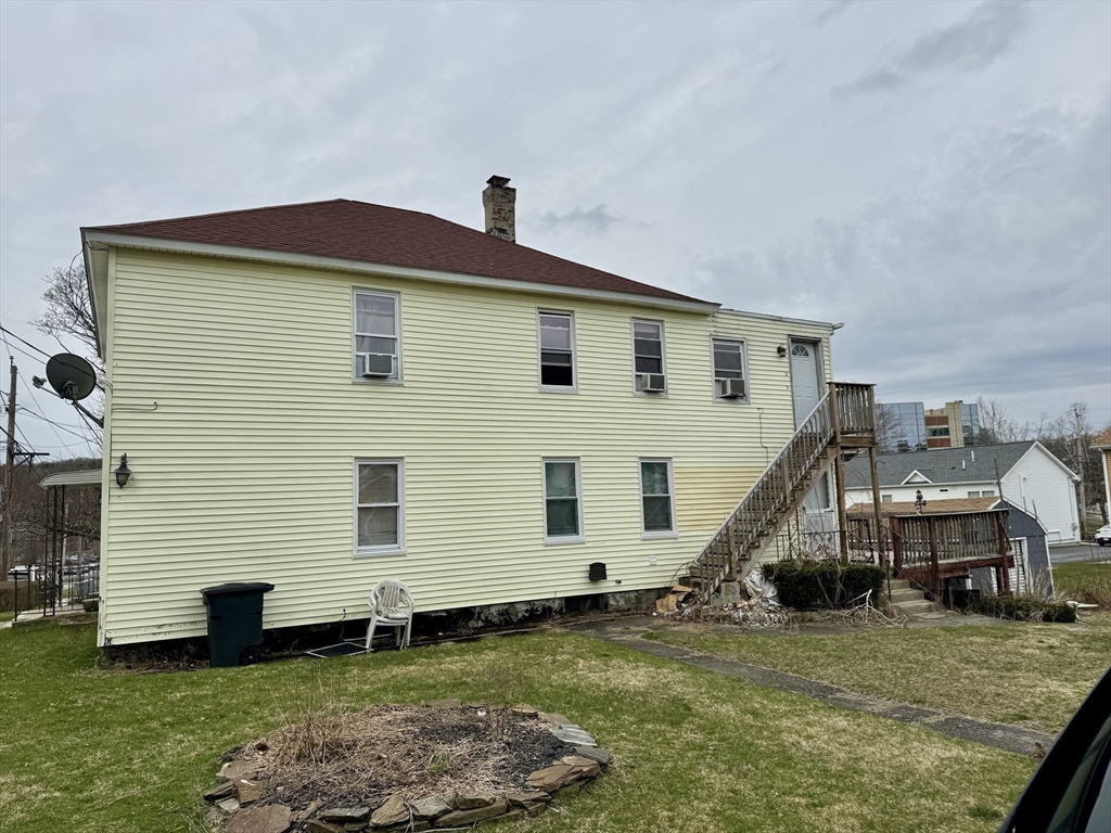 3 Belcourt Road Worcester, MA 01605 - Photo 3 of 16 Gallery Image 3