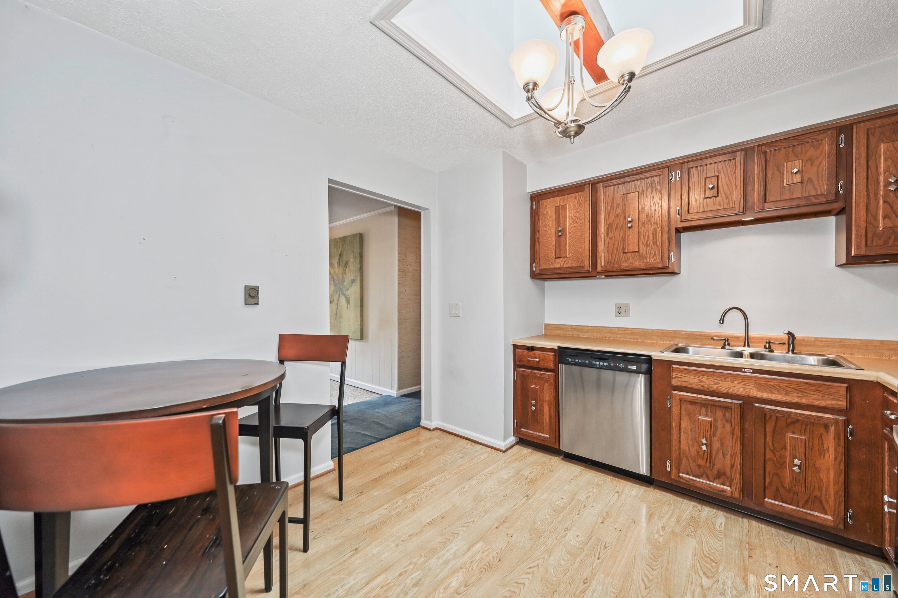 123 Queens Road, Unit 123 Torrington, CT 06790 - Photo 14 of 34 Gallery Image 14
