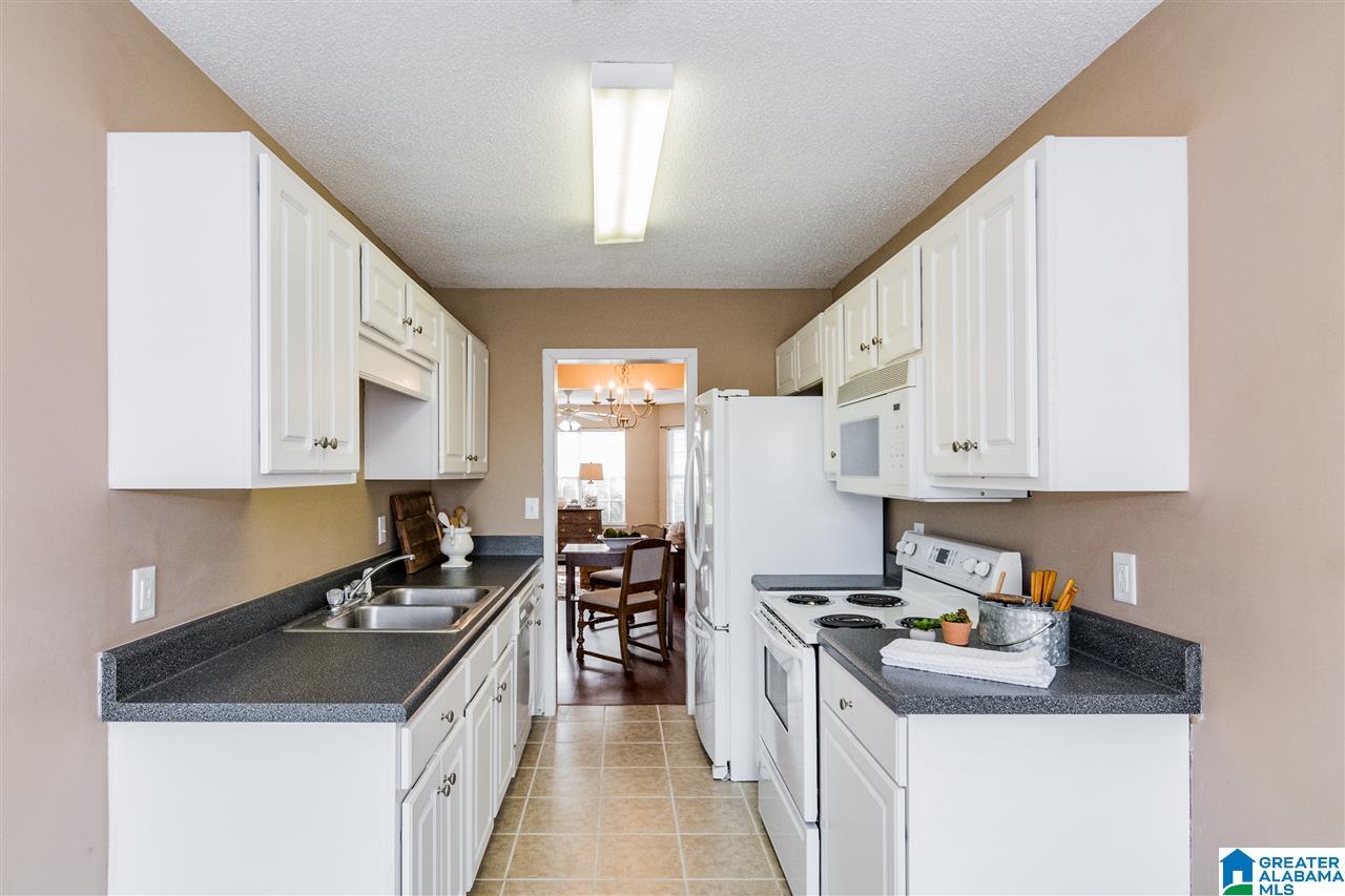 13032 Fisher Circle McCalla, AL 35111 - Photo 11 of 30