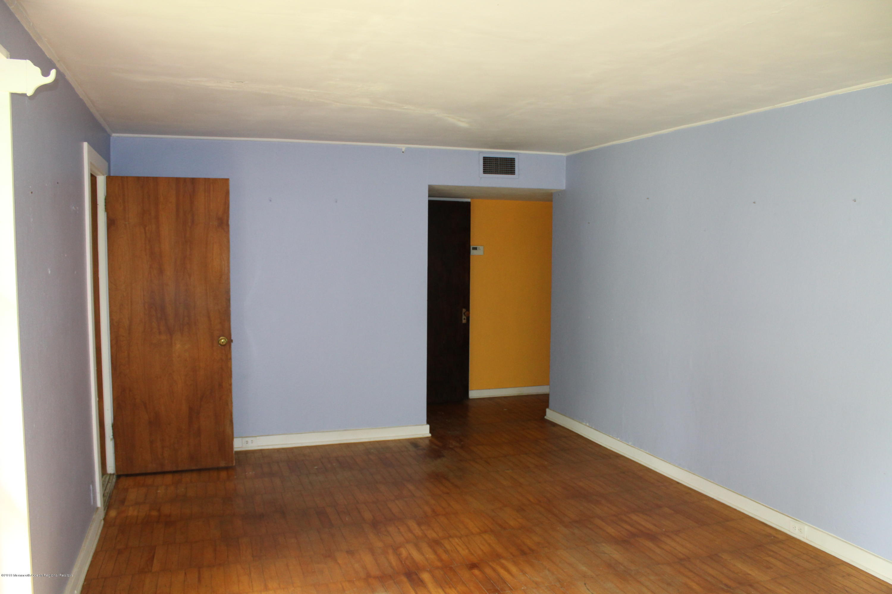 2 Pine Drive Roosevelt, NJ 08555 - Photo 6 of 13 IMG_1296