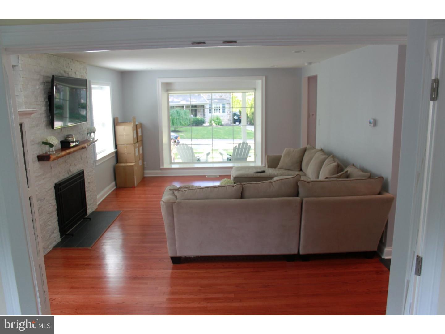 304 Hamilton Road Merion Station, PA 19066 - Photo 7 of 25