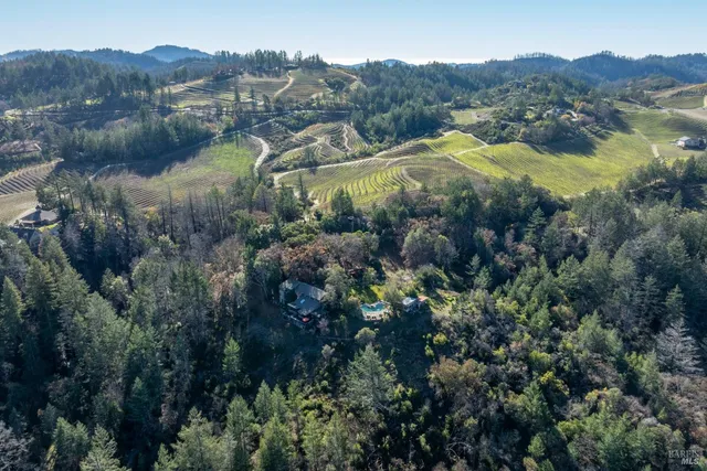 $2,650,000 | 4040 Spring Mountain Road, St. Helena, CA 94574
