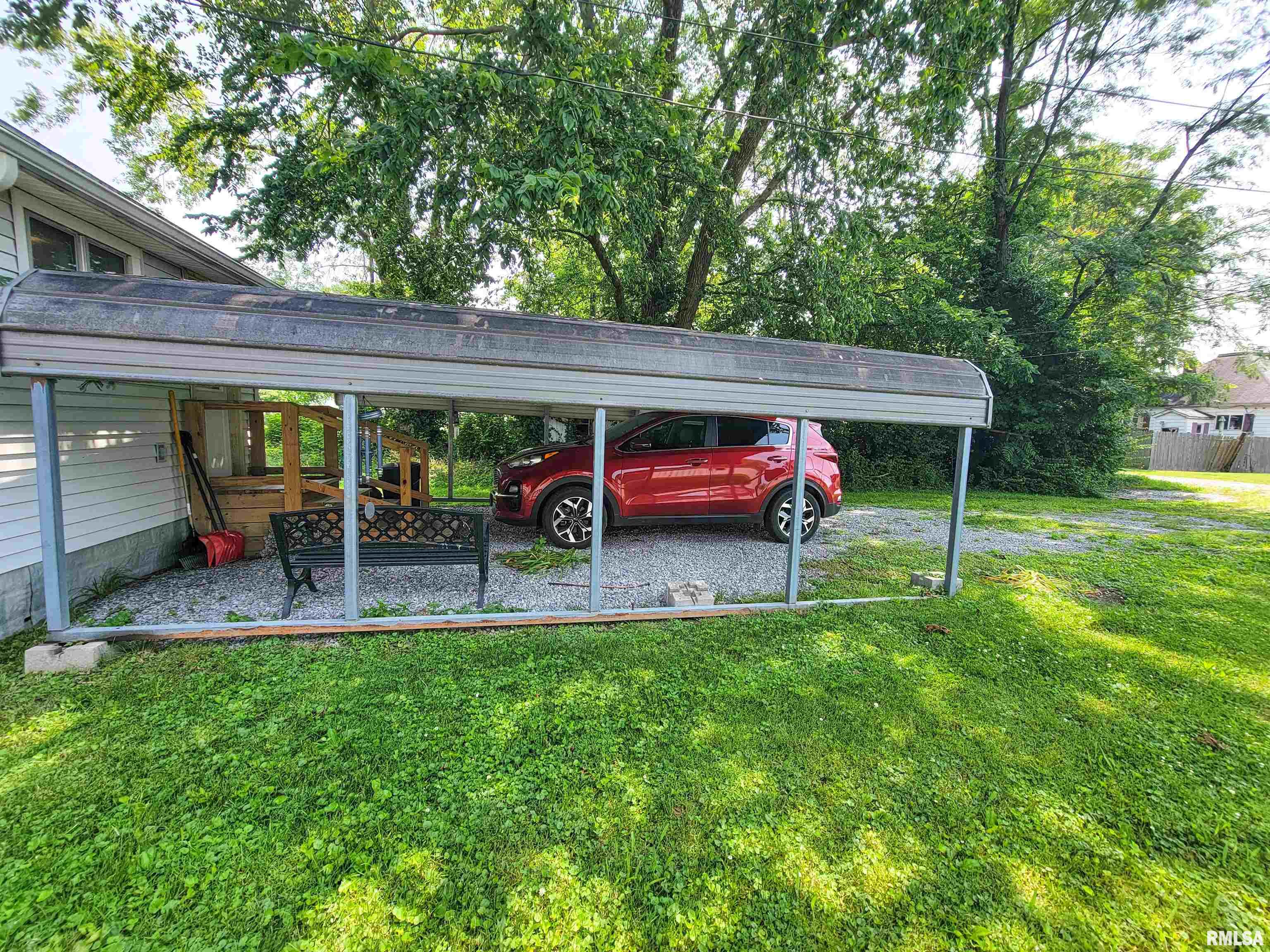 511 West 4th Street Flora, IL 62839 - Photo 41 of 47 Gallery Image 41