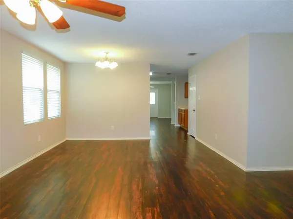 $2,050 | 5901 Thoroughbred Trail, Denton, TX 76210