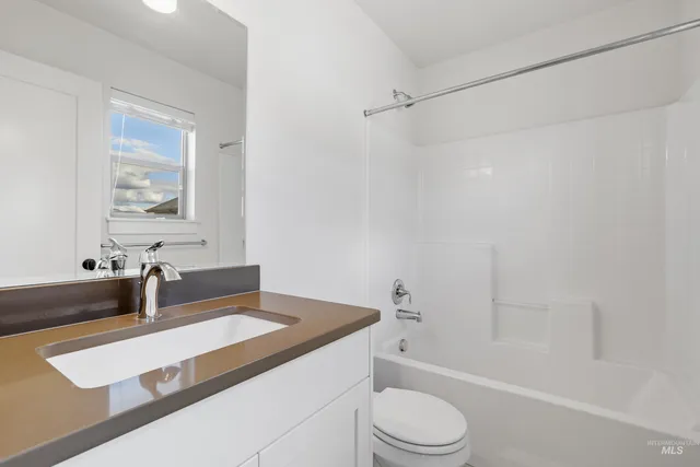 $532,500 | 4230 North Freeride Lane, Garden City, ID 83714