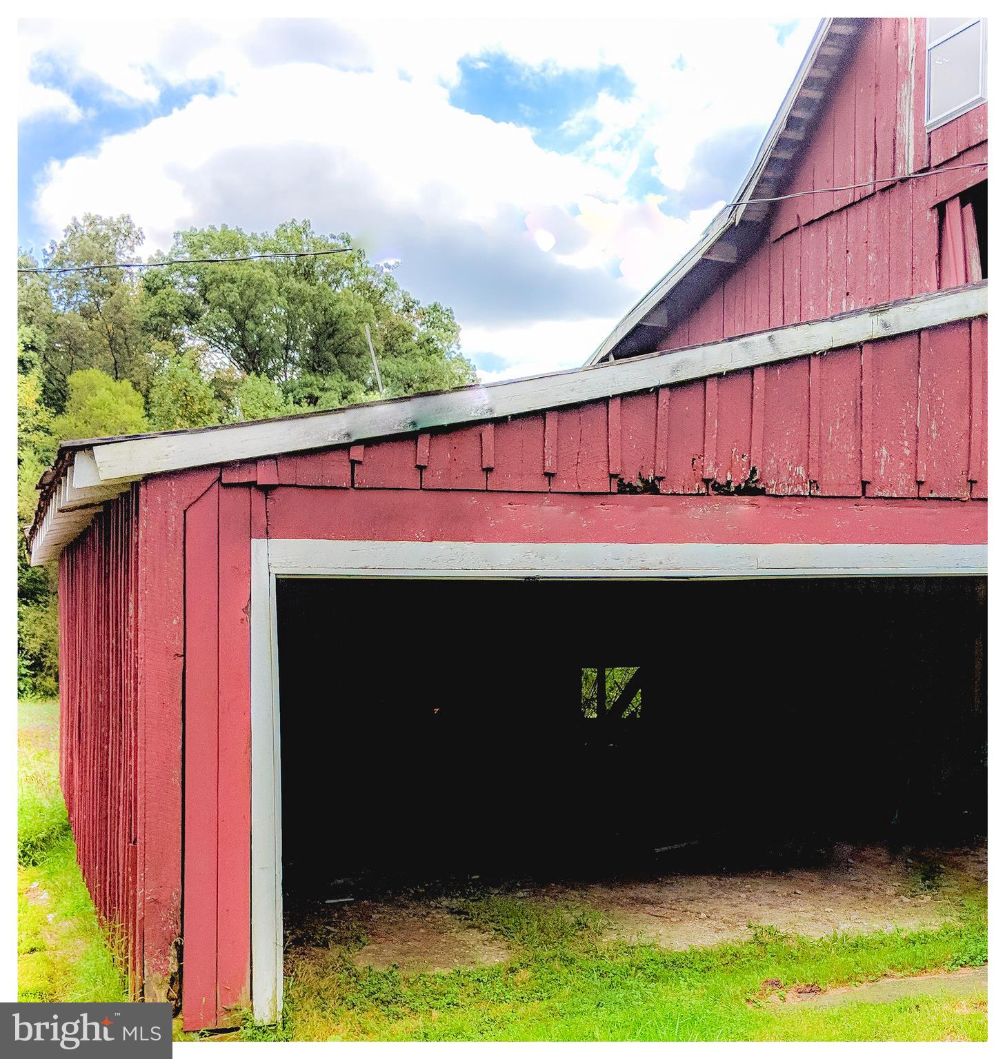 726 Jackson Hall School Road Elkton, MD 21921 - Photo 2 of 12 Large Barn