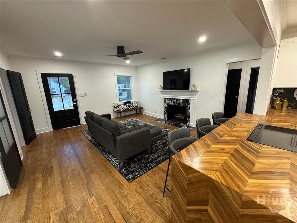 407 East 58th Street Savannah, GA 31405 - Photo 12 of 53