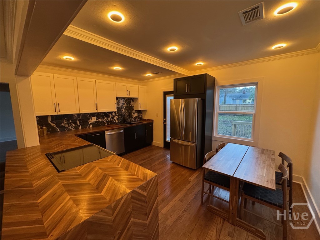 407 East 58th Street Savannah, GA 31405 - Photo 51 of 53