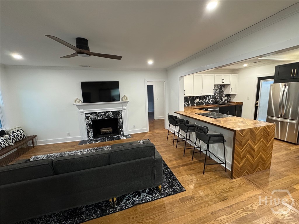 407 East 58th Street Savannah, GA 31405 - Photo 7 of 53