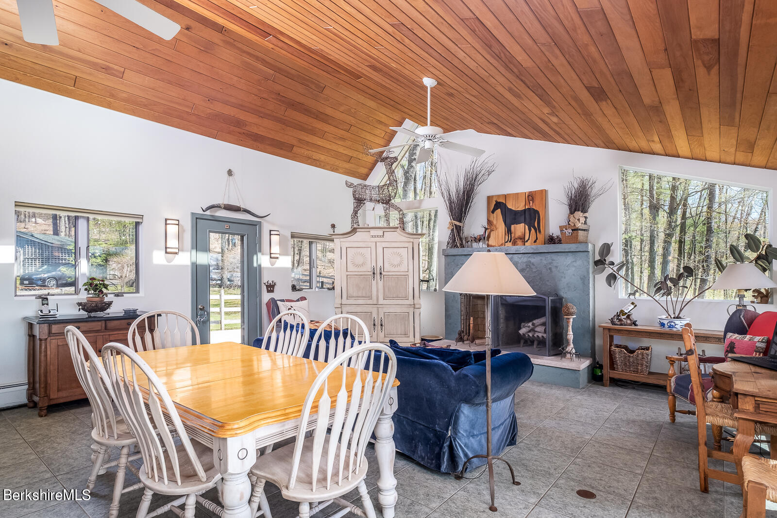 436 Henderson Road Williamstown, MA 01267 - Photo 14 of 46 Family room/kitchen