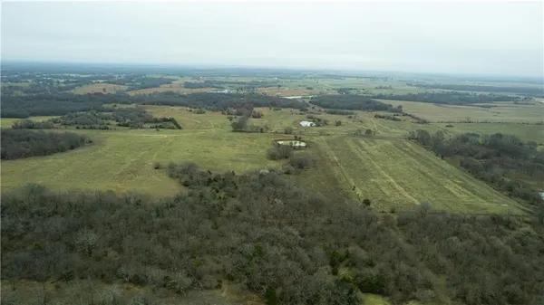 $990,000 | 10003 Northeast Rd Butler Mo 64720 Road, Butler, MO 64730