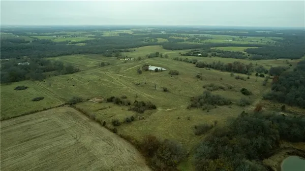 $990,000 | 10003 Northeast Rd Butler Mo 64720 Road, Butler, MO 64730