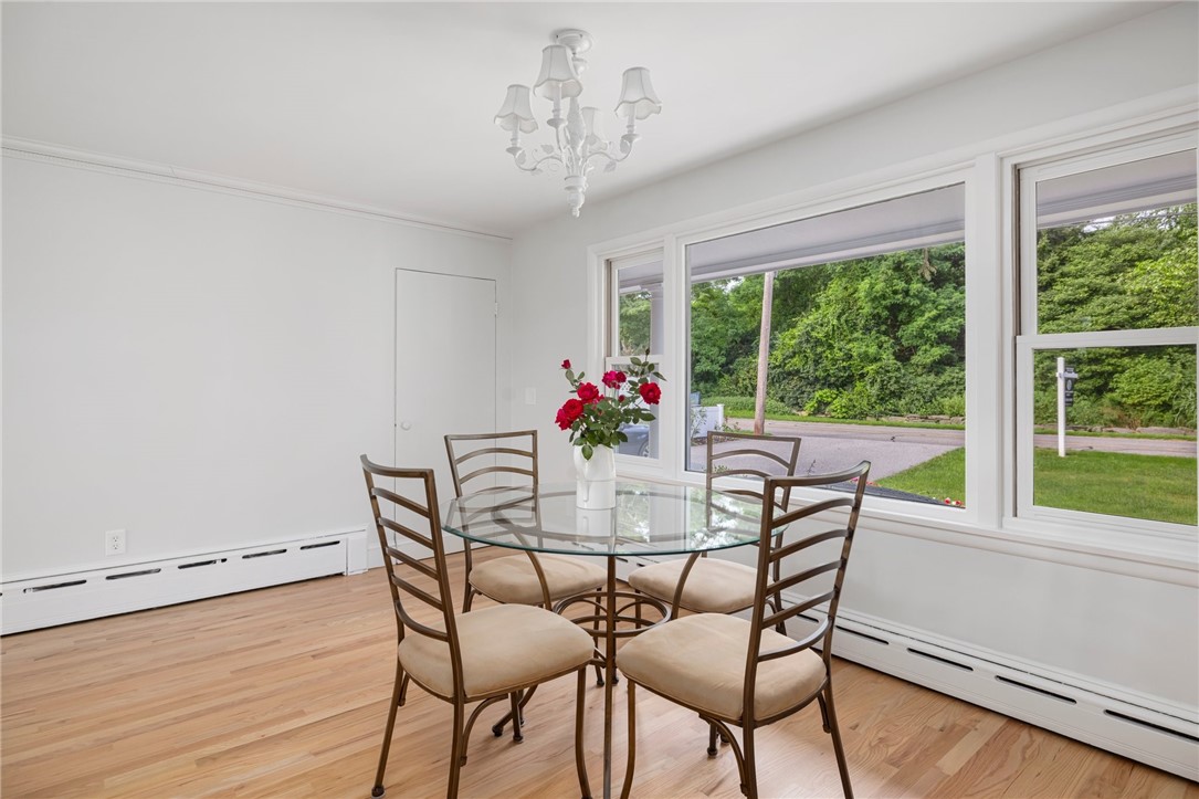 331 3rd Beach Road Middletown, RI 02842 - Photo 14 of 50 Anderson windows