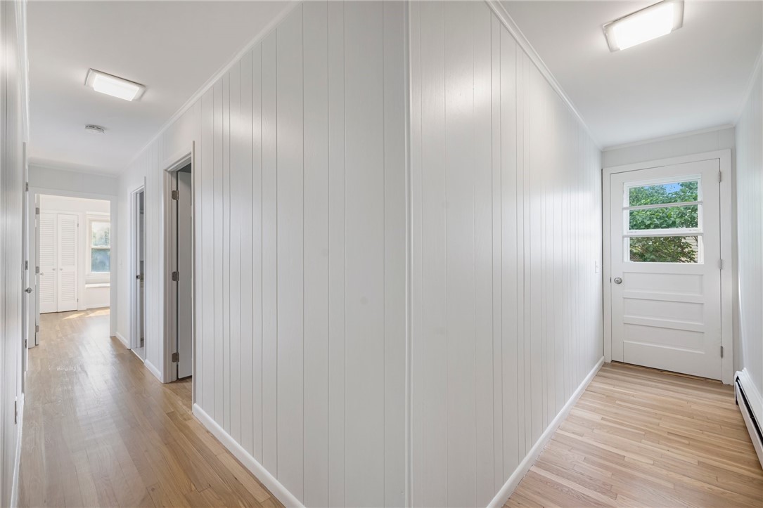 331 3rd Beach Road Middletown, RI 02842 - Photo 29 of 50 Hallway to second private wing