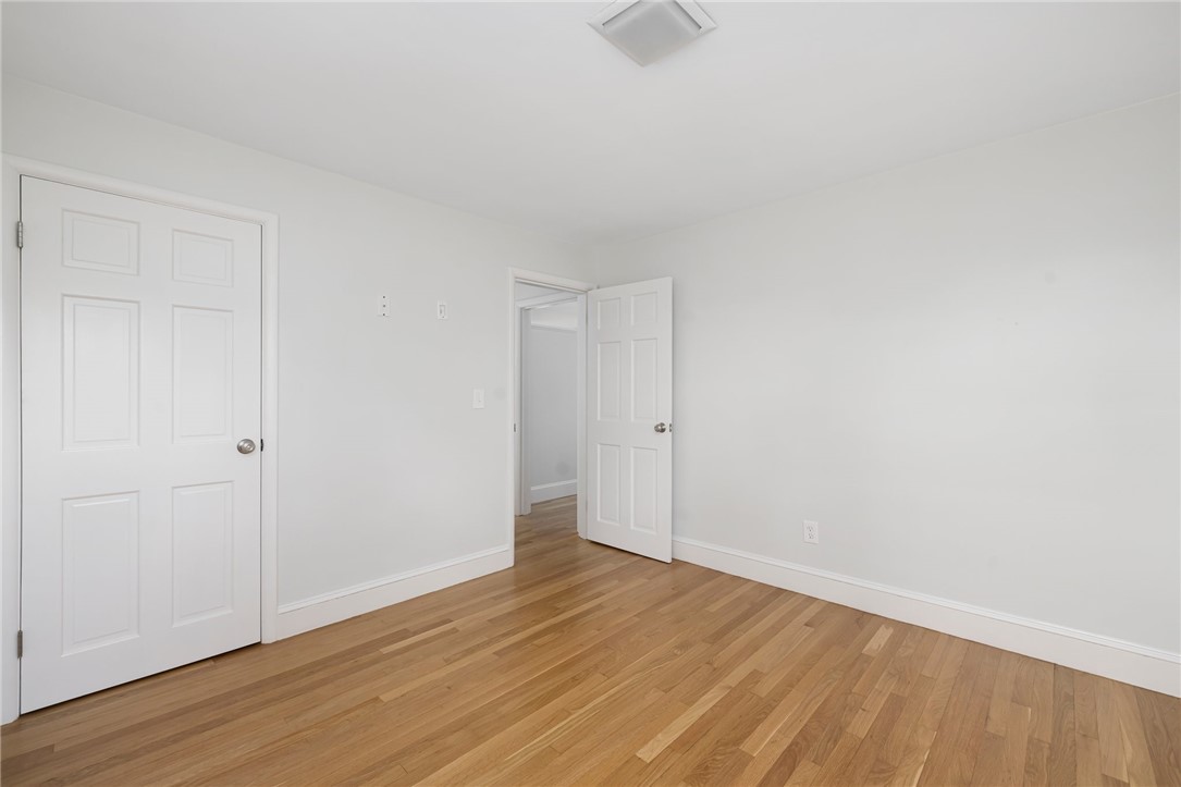 331 3rd Beach Road Middletown, RI 02842 - Photo 36 of 50