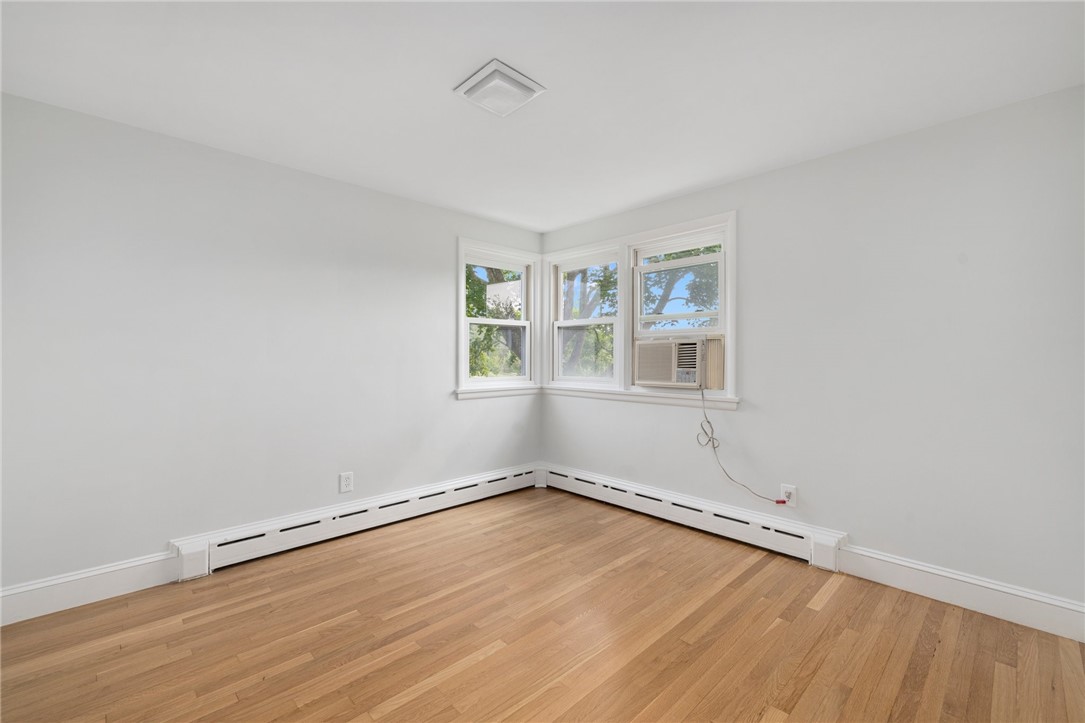 331 3rd Beach Road Middletown, RI 02842 - Photo 37 of 50 Sunny and bright