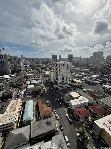 $1,750 | 2100 Date Street, Unit 2107, Honolulu, HI 96826