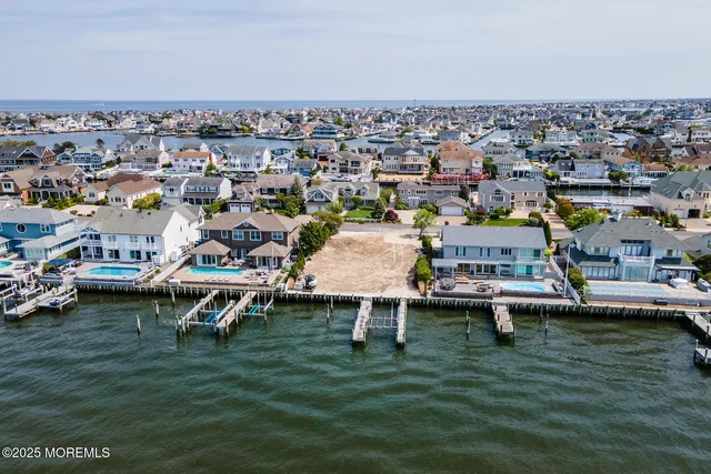 a view of a lake with outdoor space