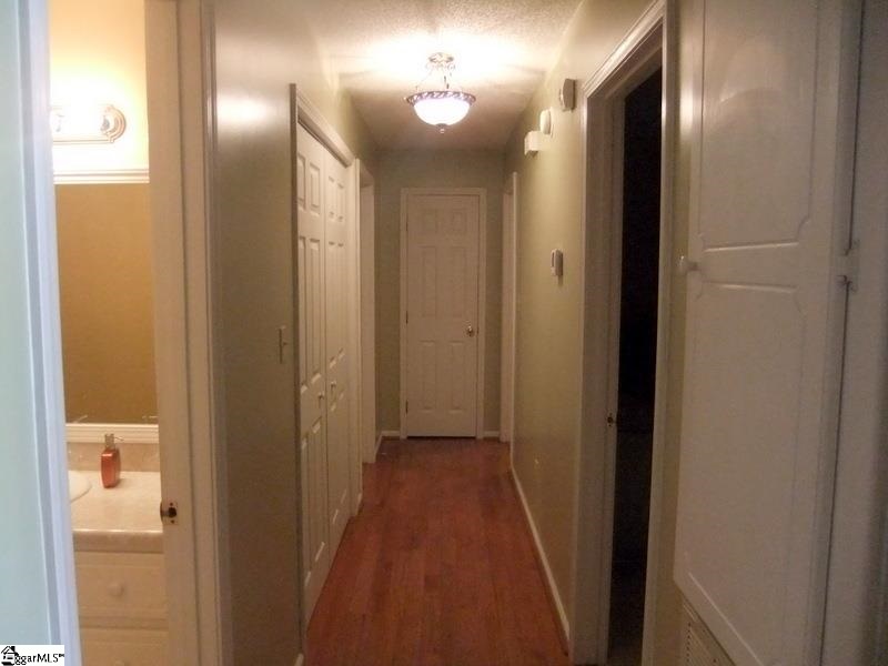 148 Suffolk Road Boiling Springs, SC 29316 - Photo 12 of 25