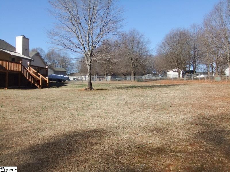 148 Suffolk Road Boiling Springs, SC 29316 - Photo 24 of 25