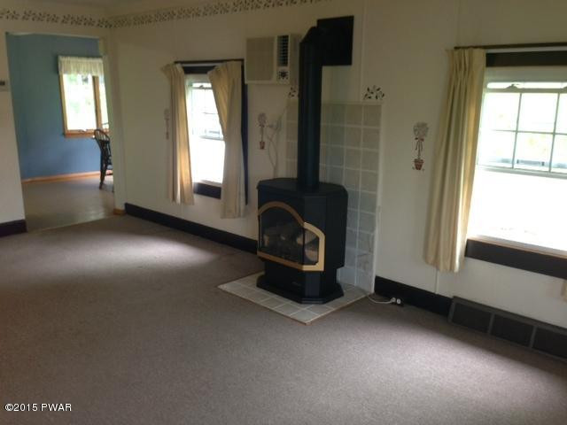 109 Mill Rift Road Matamoras, PA 18336 - Photo 9 of 28