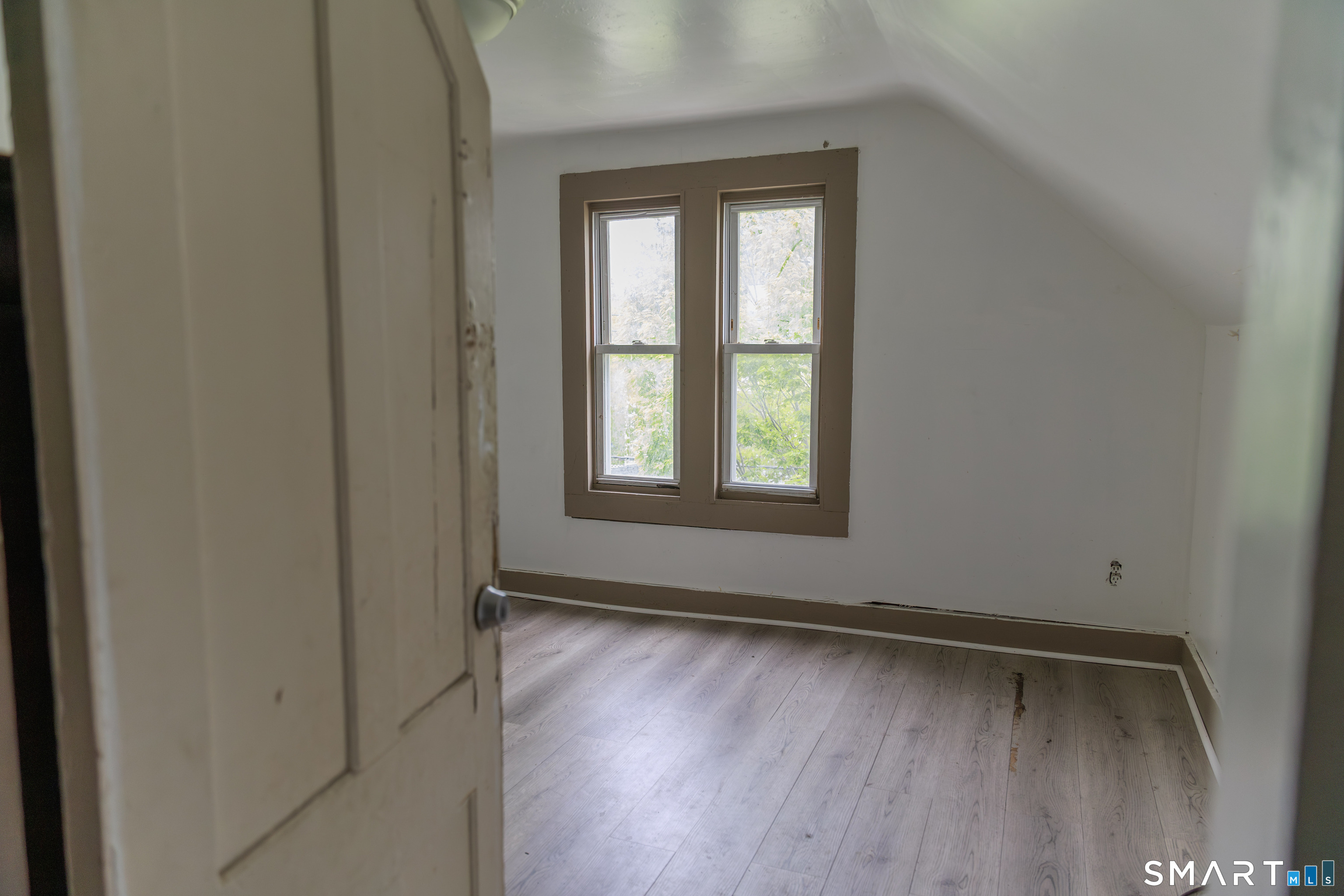 82 Fillmore Street New Haven, CT 06513 - Photo 19 of 38