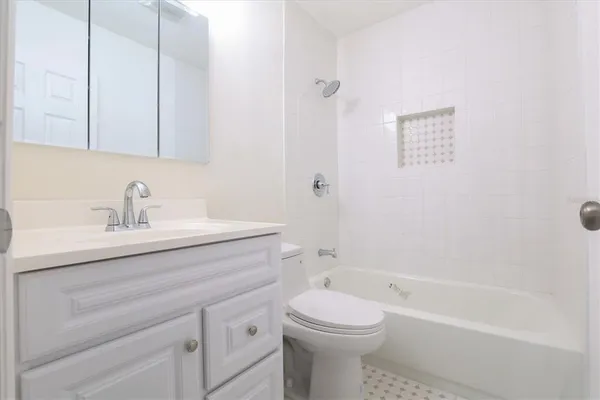 $399,900 | 13538 Leslie Drive, Hudson, FL 34667