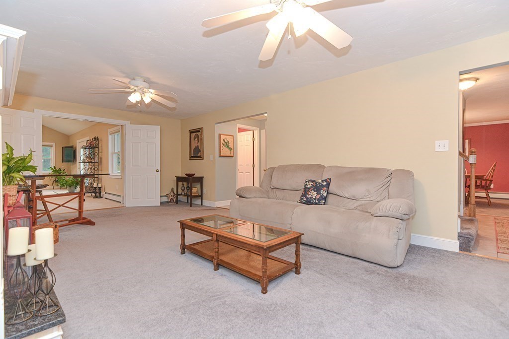 38 Catacunemaug Road Shirley, MA 01464 - Photo 18 of 42 Gallery Image 18
