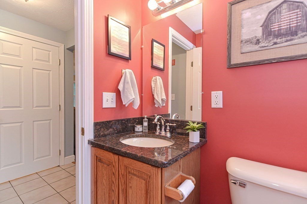 38 Catacunemaug Road Shirley, MA 01464 - Photo 28 of 42 Gallery Image 28
