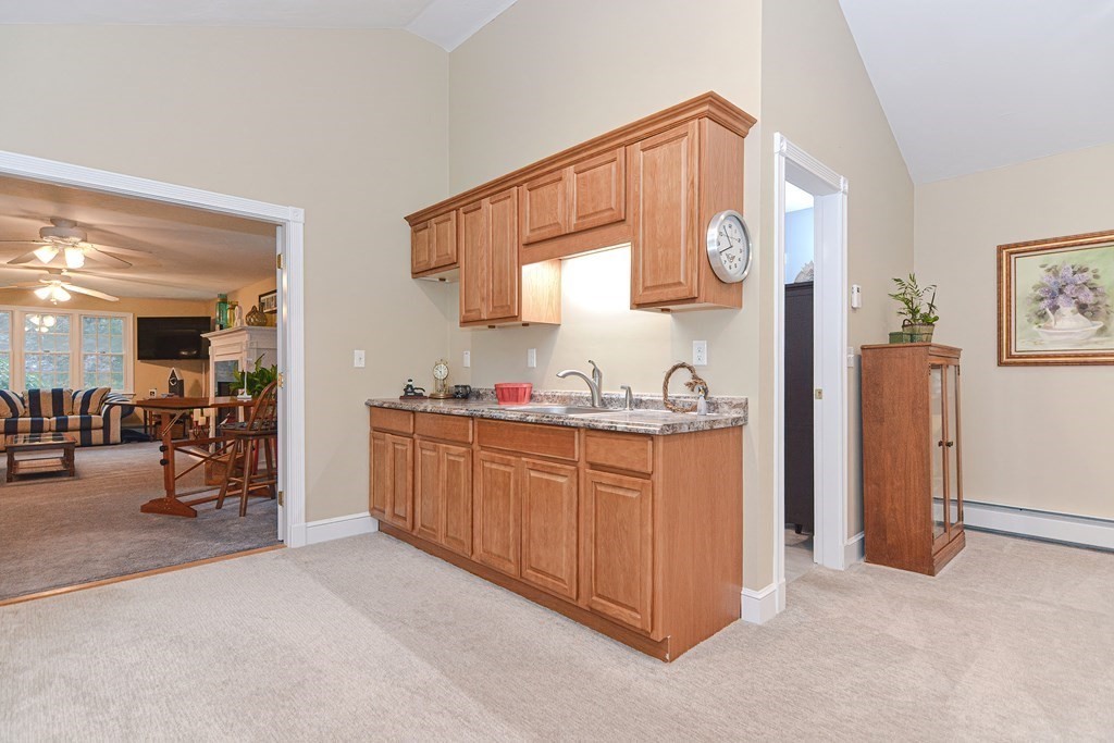 38 Catacunemaug Road Shirley, MA 01464 - Photo 10 of 42 Gallery Image 10