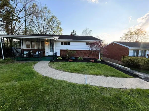 $279,000 | 92 Clairview Drive, Carnegie, PA 15106