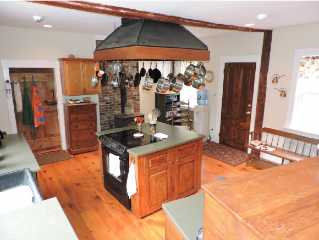 56 Old Henniker Road Hopkinton, NH 03229 - Photo 6 of 32