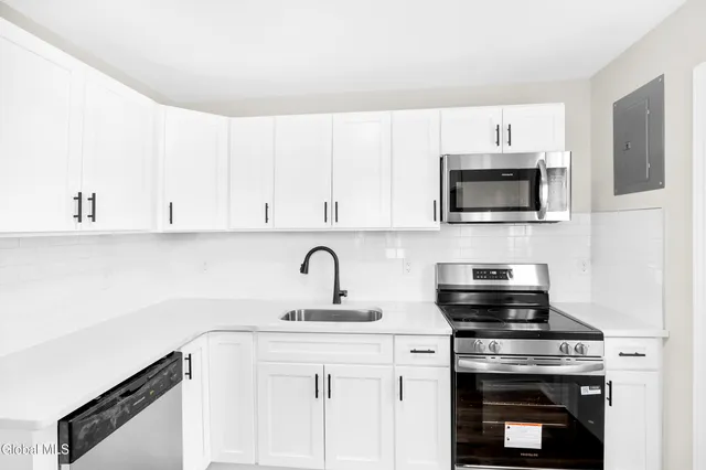 $299,000 | 1956 Clement Road, Rotterdam, NY 12303