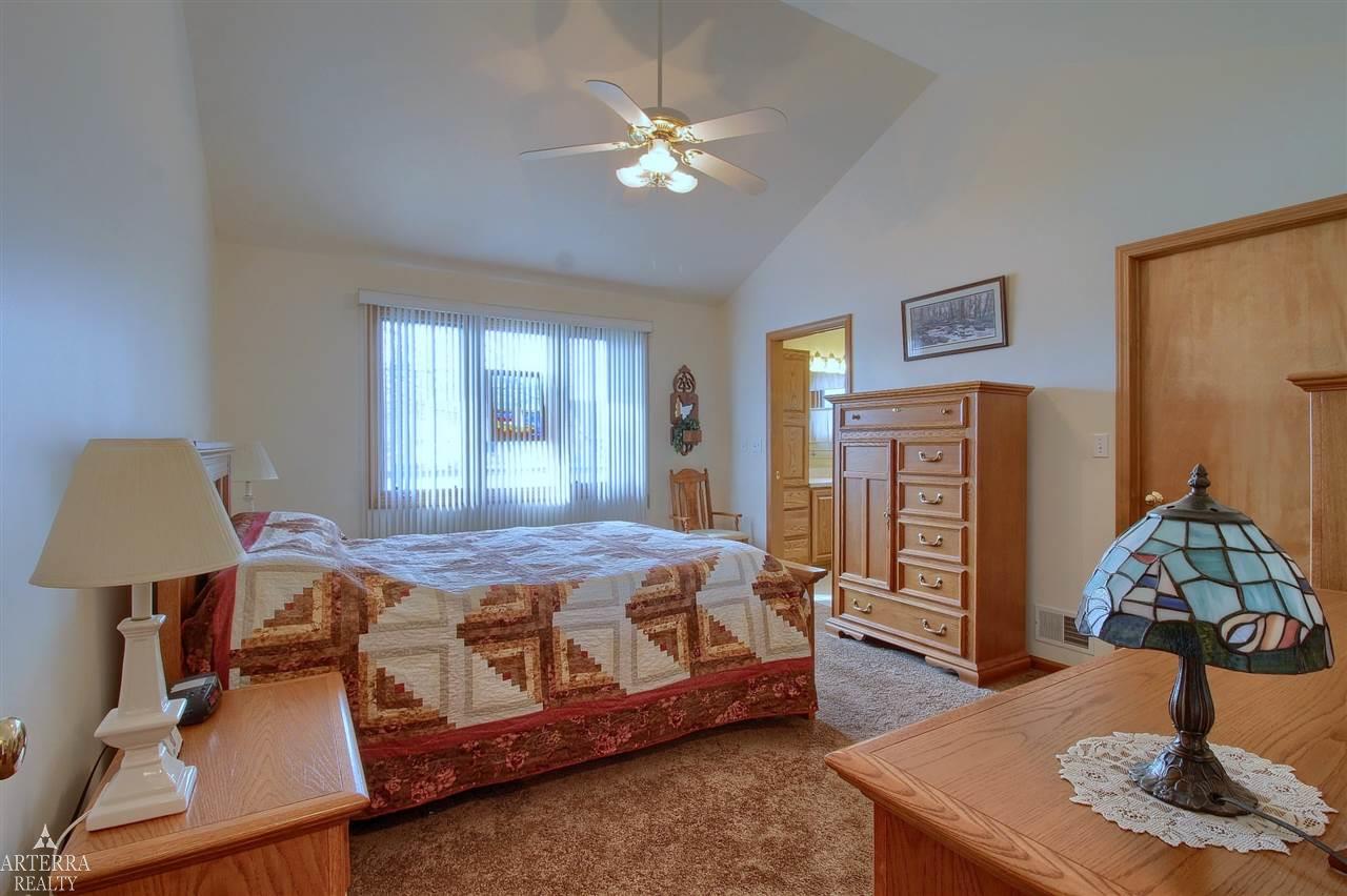 7251 Bluebill Road Algonac, MI 48001 - Photo 13 of 30 31346506-12.JPG