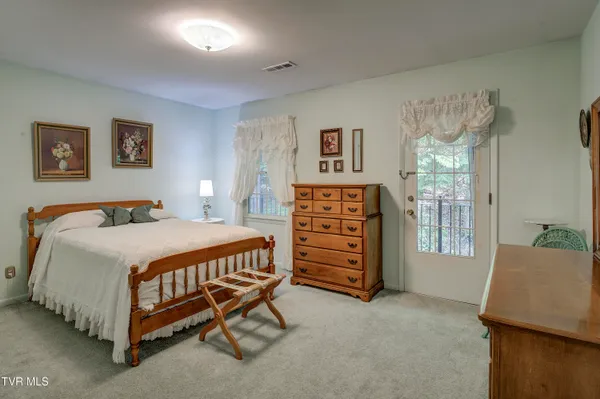 $439,900 | 600 Valley Avenue, Erwin, TN 37650