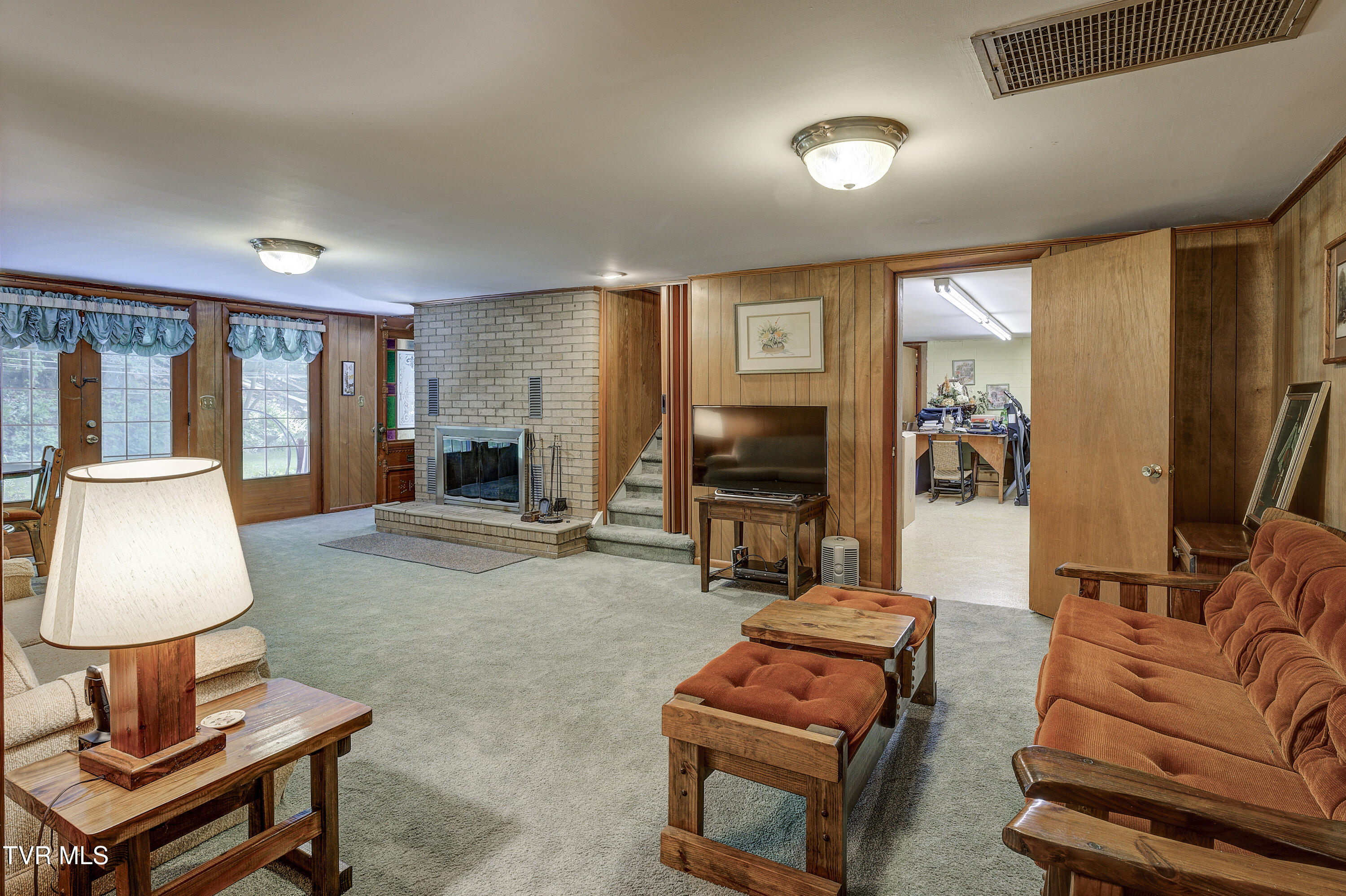 600 Valley Avenue Erwin, TN 37650 - Photo 35 of 63 Valley-31