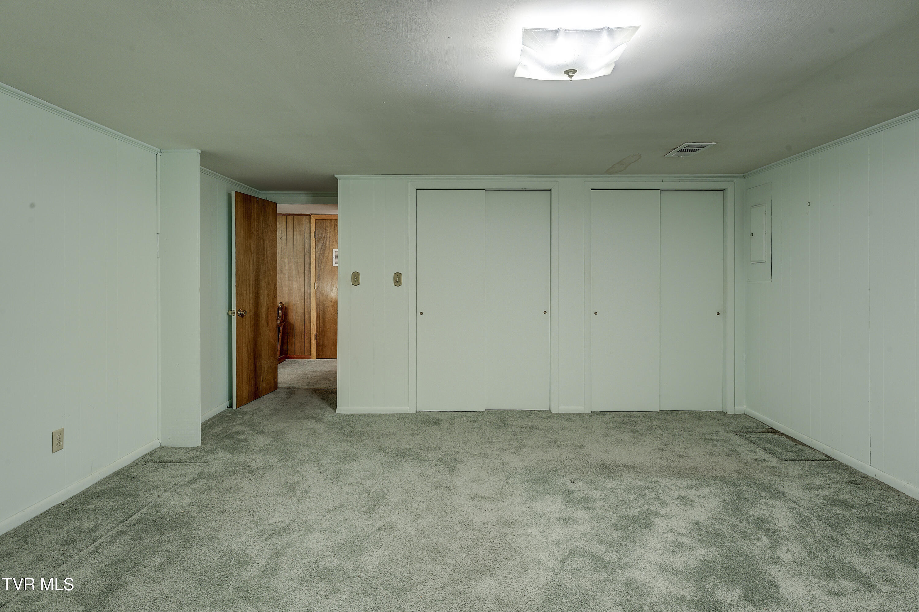 600 Valley Avenue Erwin, TN 37650 - Photo 37 of 63 Valley-33