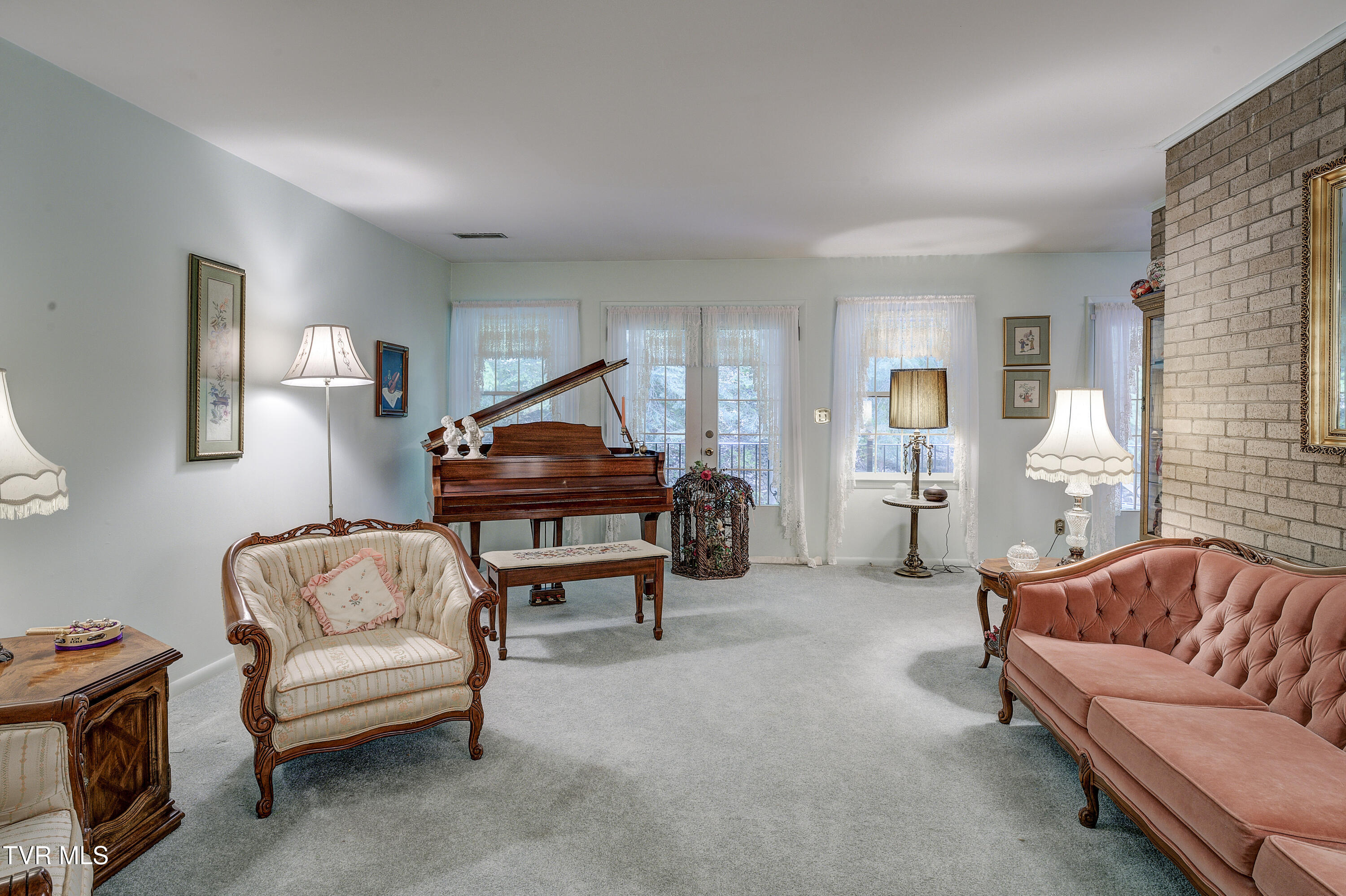 600 Valley Avenue Erwin, TN 37650 - Photo 7 of 63 Valley-4