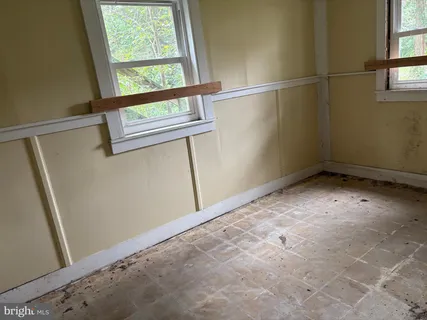 $200,000 | 309 South Main Street, Hurlock, MD 21643