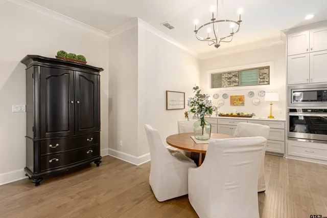 $459,900 | 5709 Fern Cove Terrace, Tyler, TX 75703