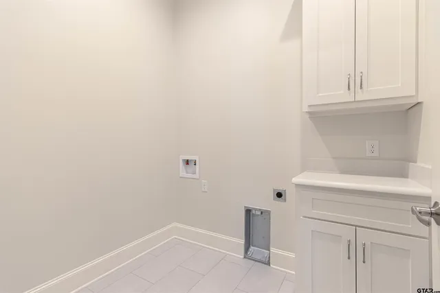 $459,900 | 5709 Fern Cove Terrace, Tyler, TX 75703