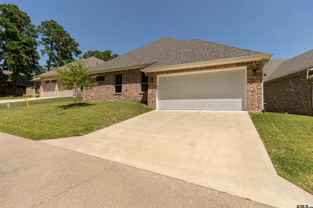 $459,900 | 5709 Fern Cove Terrace, Tyler, TX 75703