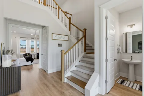$1,025,000 | 2009 Ellsworth Lane, Arrington, TN 37014
