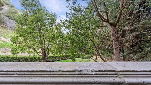 $1,100,000 | 2894 Torrey Pines Road, La Jolla, CA 92037