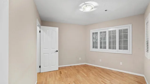 $1,100,000 | 2894 Torrey Pines Road, La Jolla, CA 92037