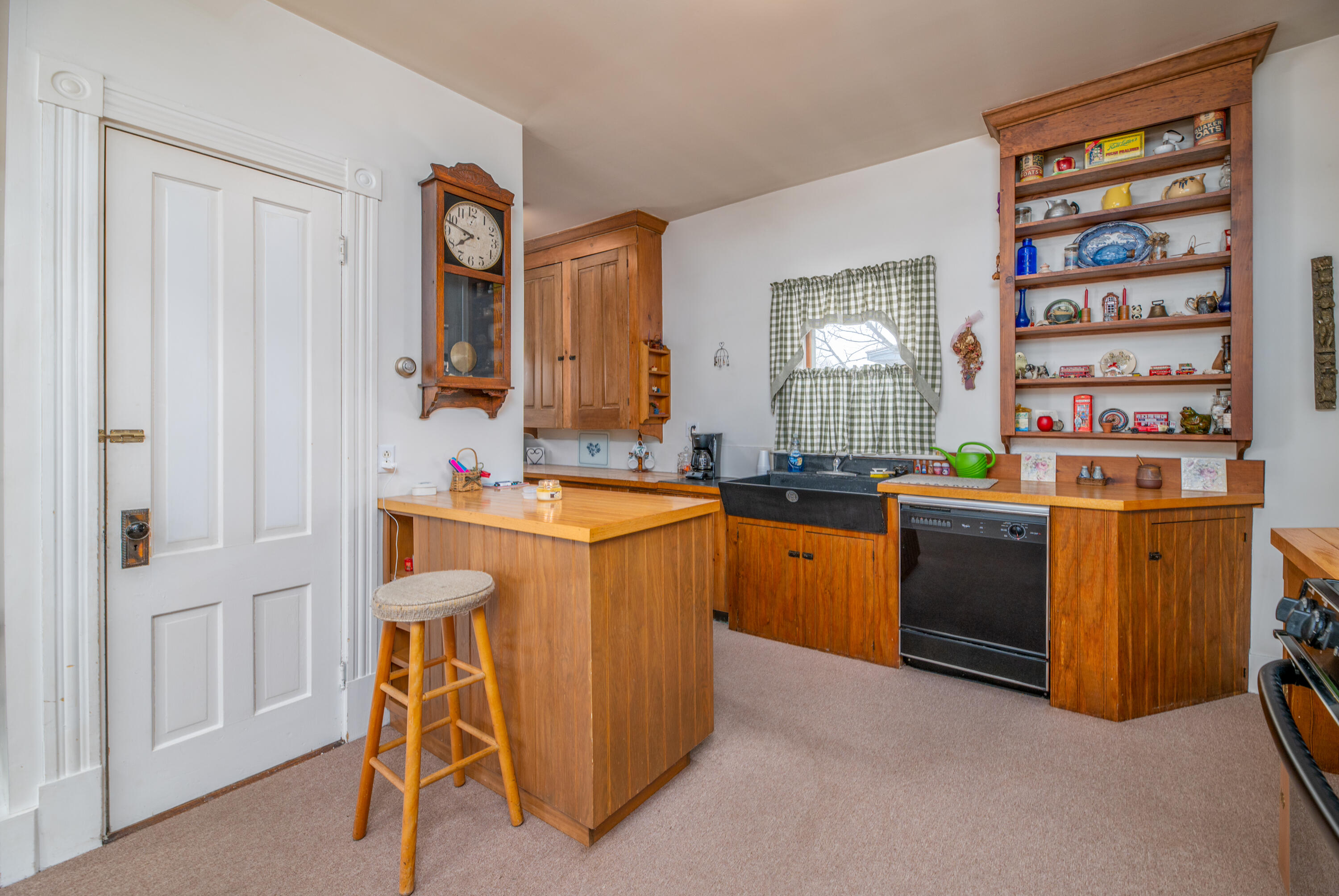 28 Maple Street Madison, ME 04950 - Photo 17 of 42 Interior6