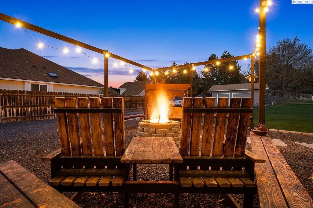 294 Rachel Road Kennewick, WA 99338 - Photo 2 of 29 Gallery Image 2